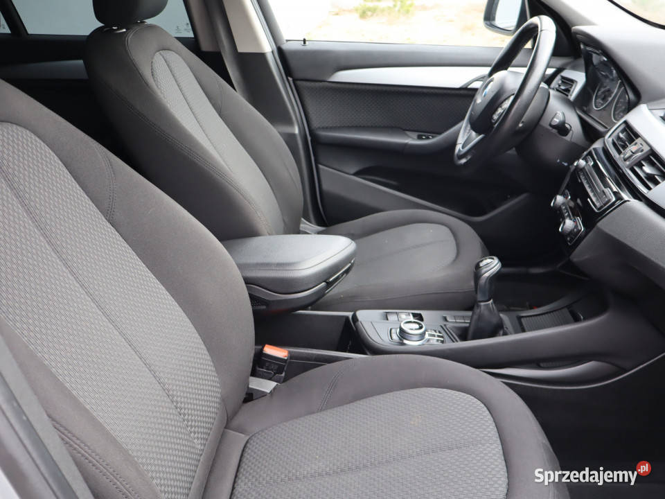 BMW X1 sDrive18d światła LED Piaseczno