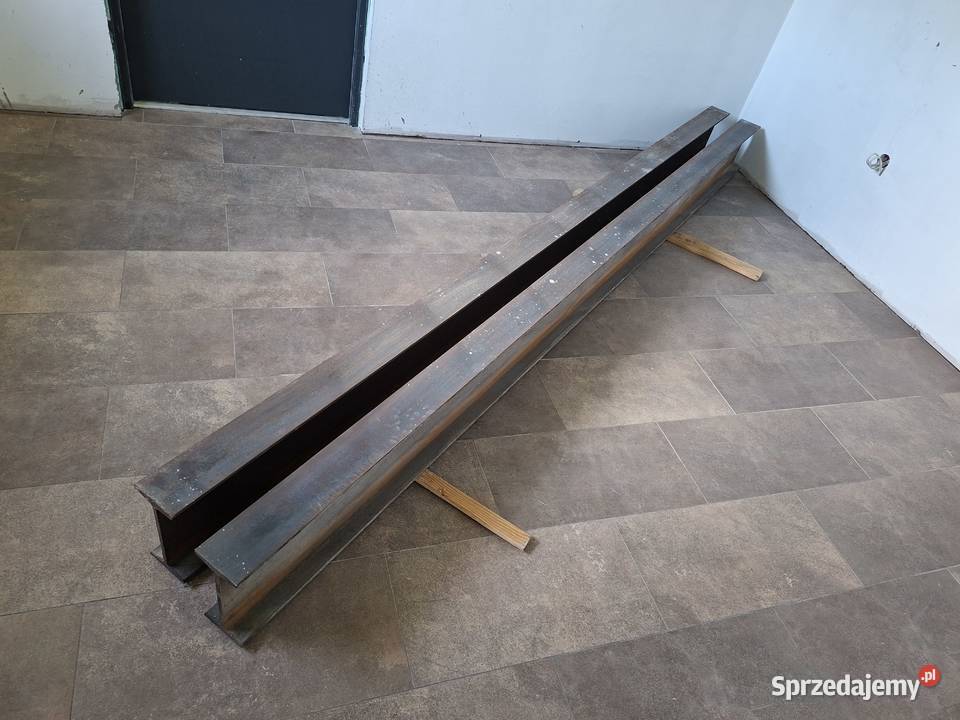 Dwuteownik stalowy 24x105 długość 33m Magazynowanie Opoczno