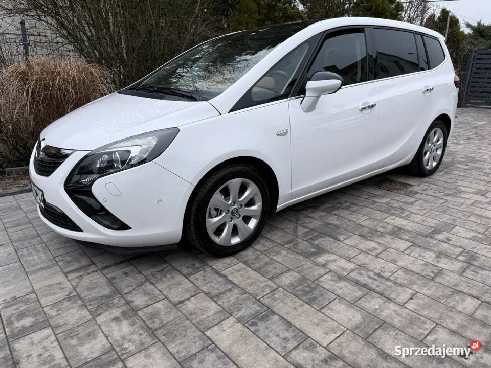 Opel Zafira NAVi Panorama Bezwypadkowa Zadbana i Zarejestrowany w Polsce wielkopolskie Poznań