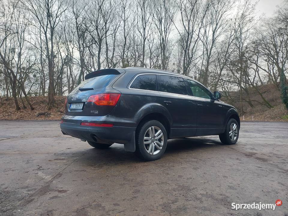 Audi Q7 30TDI quattro 7os Pneumatyka Szczecin