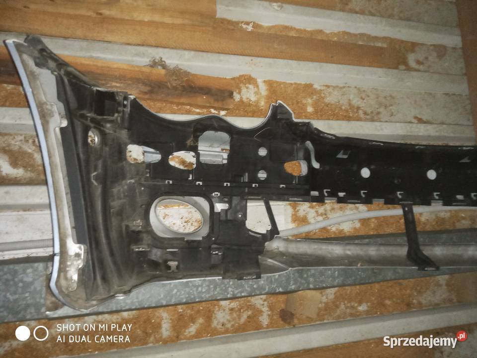 Mercedes W203 zderzak przód lift Karoseria