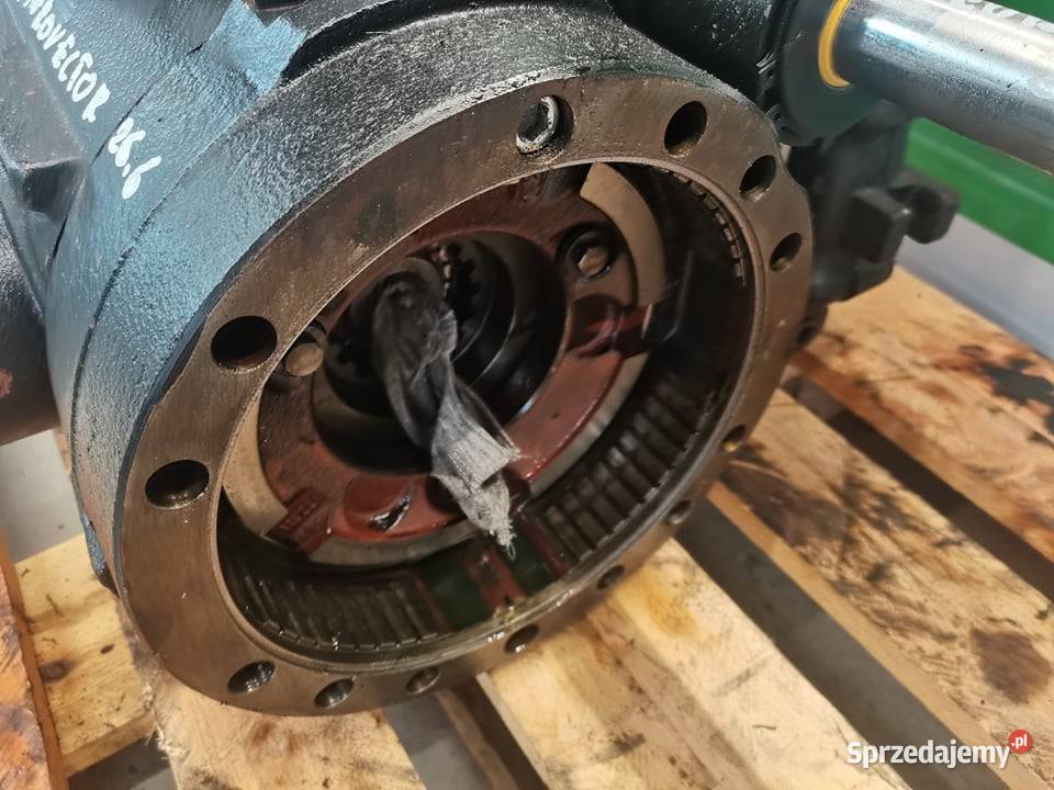 Deutzfahr 266 Agrovektor Dyferencjał Carraro
