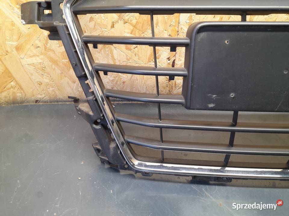 AUDI TT TTS S LINE ATRAPA GRILL 8S0853651 Goleniów