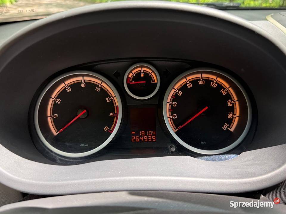 Opel Corsa D 2007 14 90 Serwisowany Opony Łaziska Górne