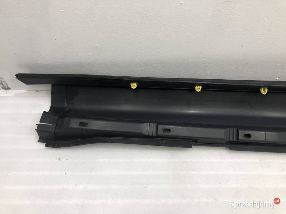 LISTWA NAKŁADKA PROGOWA PRAWA 30653723 VOLVO sprzedam