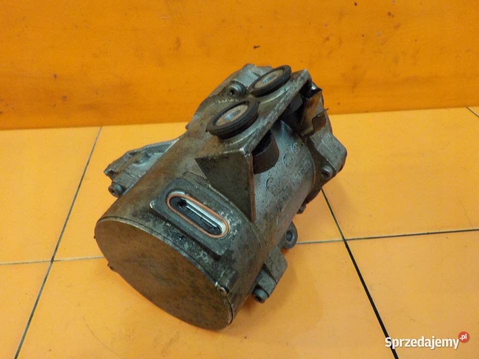 BMW E90 330i E60 30 B 06r 258 N52 pompa wody osobowe Pompy wody Suków