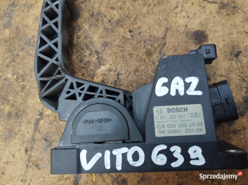 MERCEDES Vito 639 viano pedal gazu 6393000604 Wyposażenie wnętrza Kielce