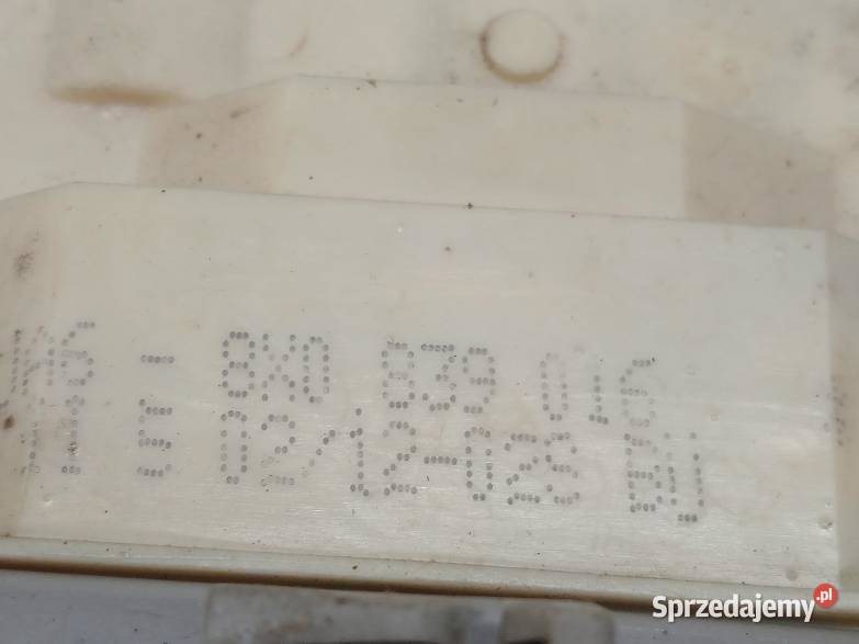 ZAMEK DRZWI TYŁ PRAWY 8X 8X0839016P Audi A1 I