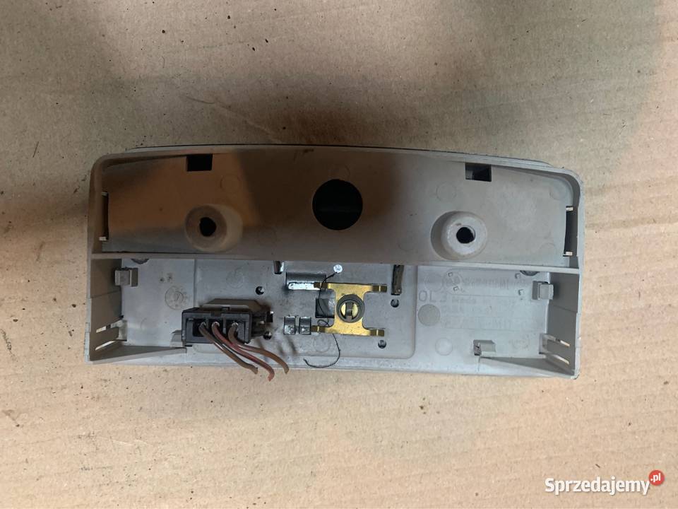 Lampka lampa sufitowa vw polo 4 9n volkswagen osobowe Szczecin