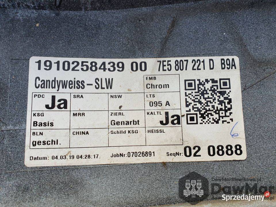 VW T6 Multivan 7E5807221D Zderzak przód Słowikowo