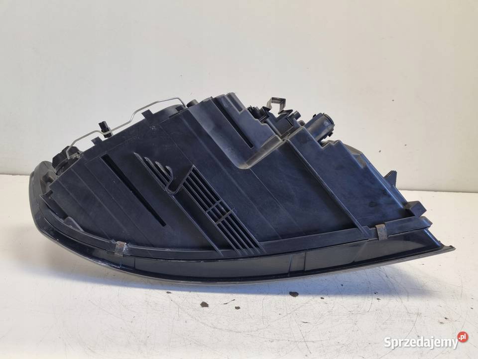 LAMPA LEWA Volvo S40 II V50 LIFT XENON PRZEDNIA osobowe Rudka