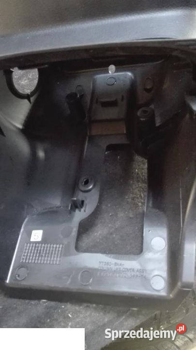 HONDA CIVC 2007 SEDAN OBUDOWA KIEROWNICY Kozubszczyzna