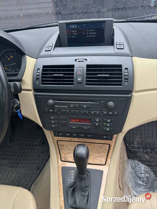 Sprzedam BMW X3 E83 stan SUV X3 sprzedam