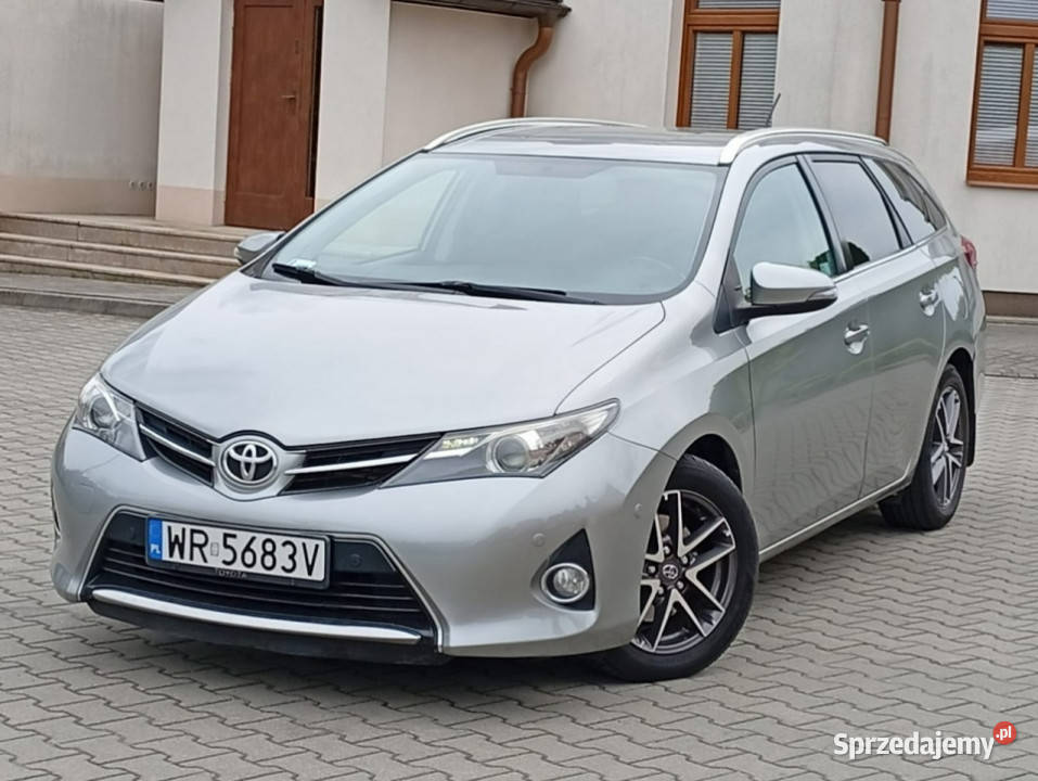 Toyota Auris Toyota Auris II 2012 121KM Zwoleń