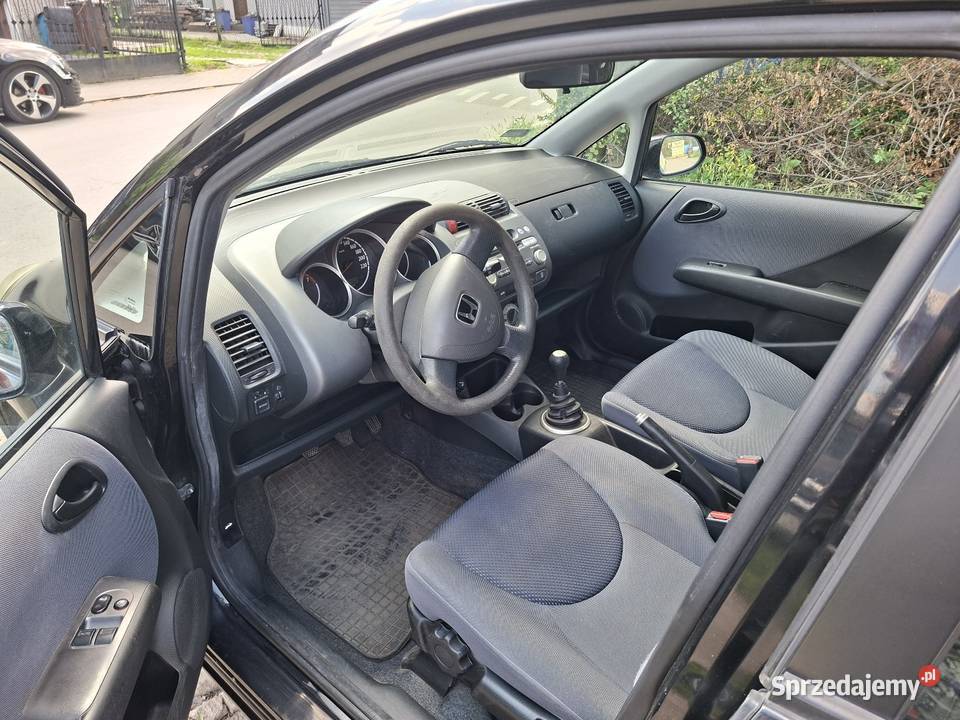 Honda Jazz 2006r 13 benz Klimatanie auto do Wrocław
