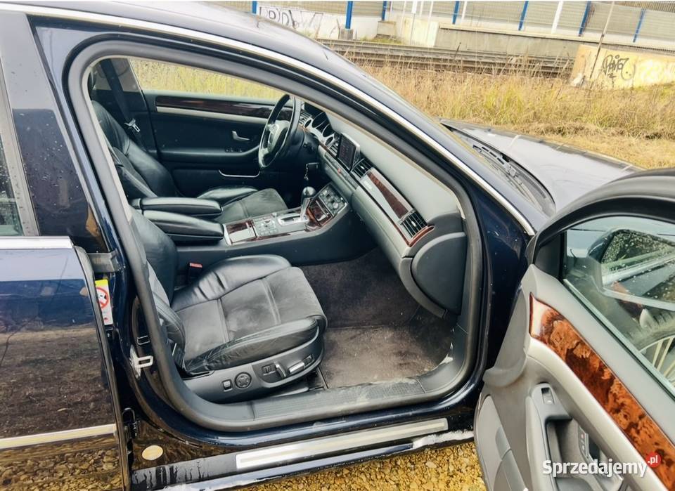 Audi A8 D3 lift 32 benzyna