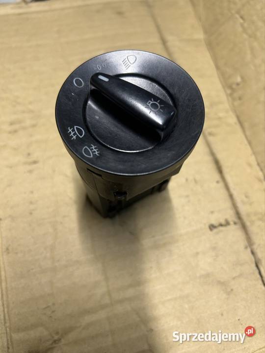 Włącznik świateł Passat b5 fl 1c0941531a Bydgoszcz