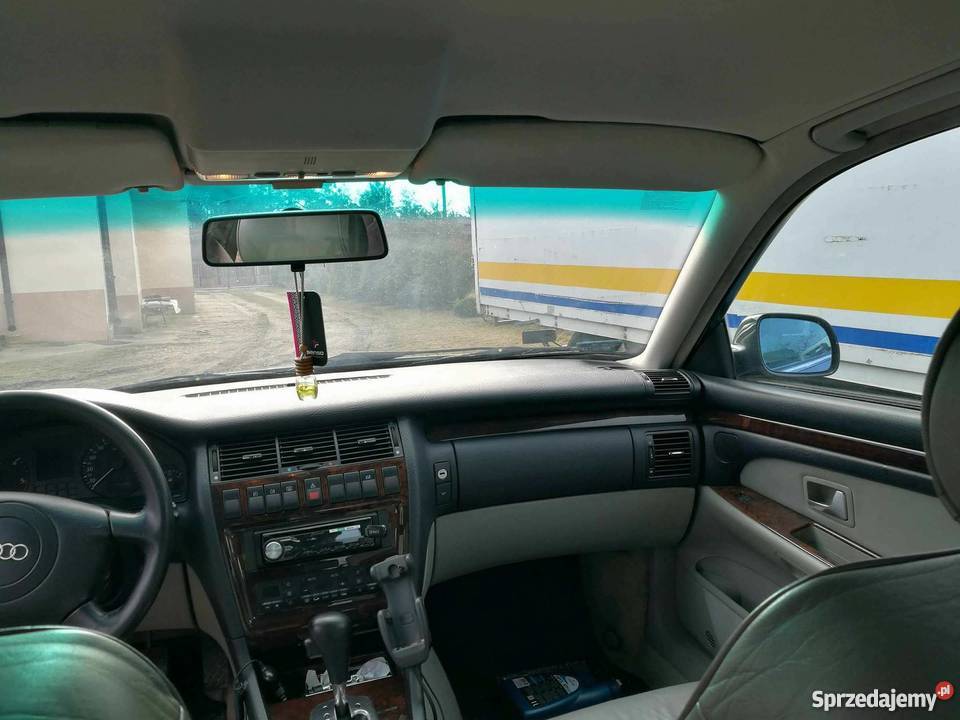 Sprzedam Audi A8 D2 25 Tdi poduszka powietrzna Samochody osobowe łódzkie Piotrków Trybunalski