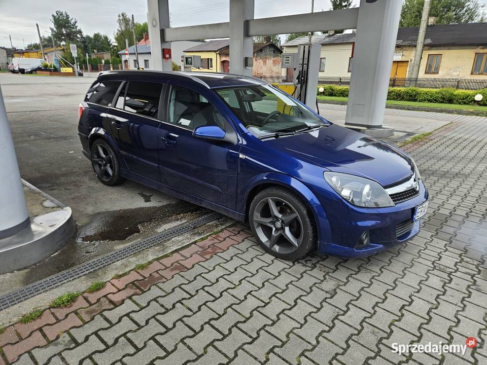 Opel Astra Kombi OPC 18 140 Gomunice sprzedam