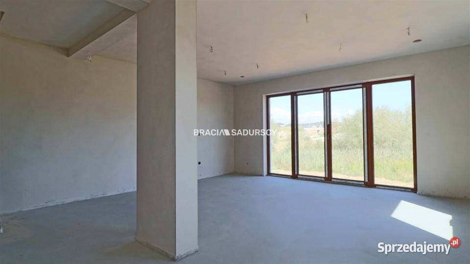 Dom wolnostojący Dojazdów 152m2 małopolskie
