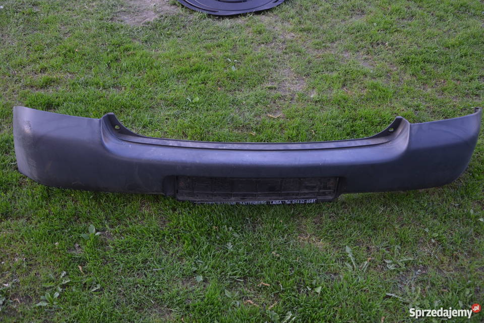 Zderzak tył Toyota Yaris 1