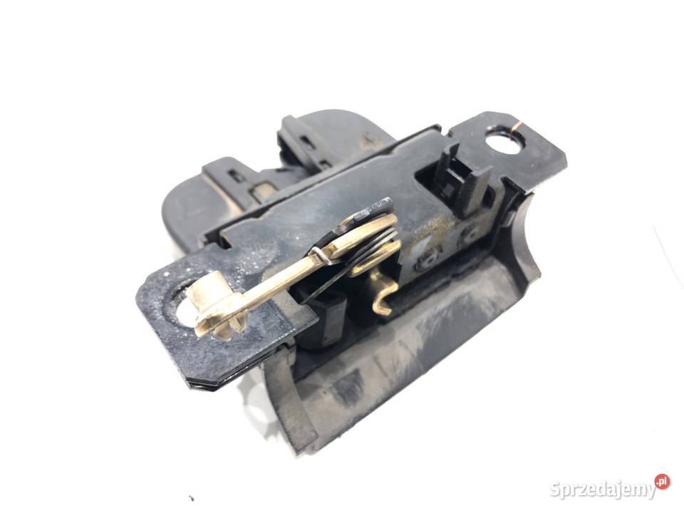 ZAMEK KLAPY TYŁ VW TOUAREG Kombi 7L6827505 0213