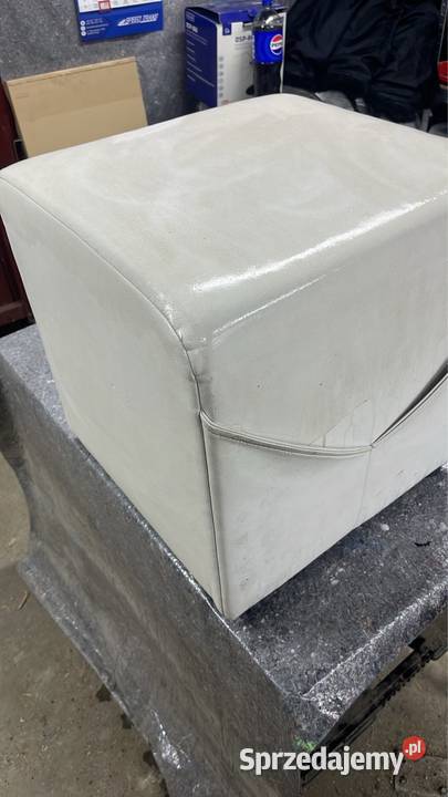 Pufa Biała Podnóżek 45cm Jarocin