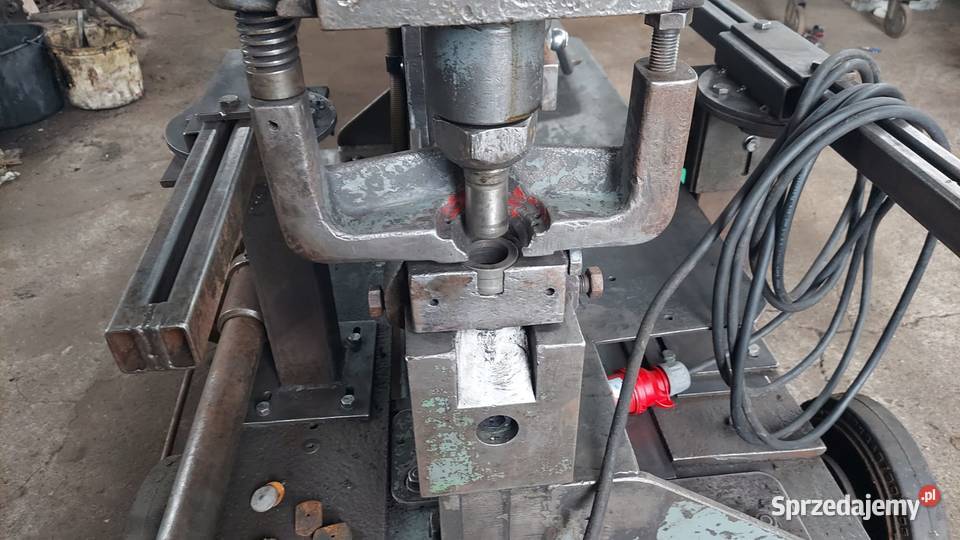 Gilotyna uniwersalna Sztanca Mubea Geka Witaszyce