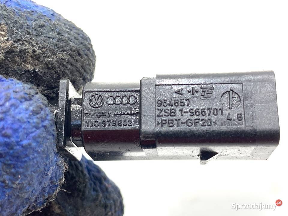 CZUJNIK TEMPERATURY SPALIN VW PASSAT B8