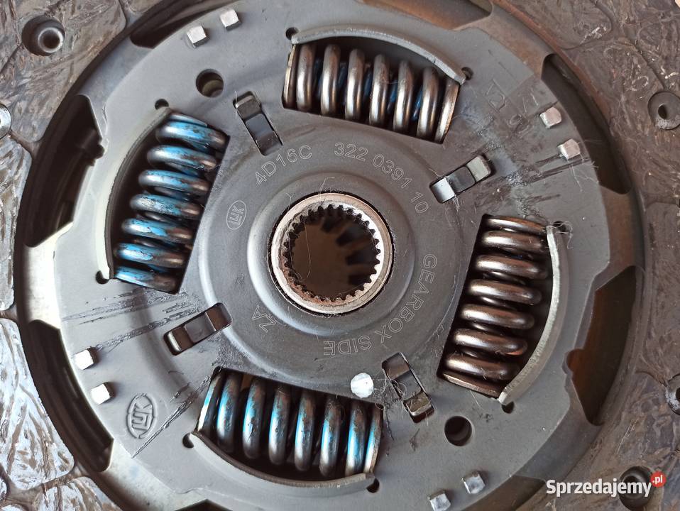 Volkswagen Golf V Audi A3 kompletne sprzęgło 16 Rok produkcji 2007 Bolesławiec