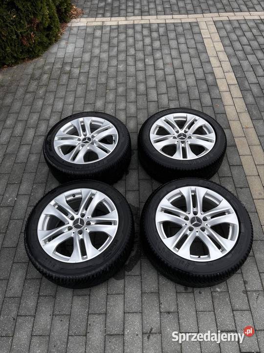 Felgi z oponami zimowymi Mercedes 17 Samochodowe