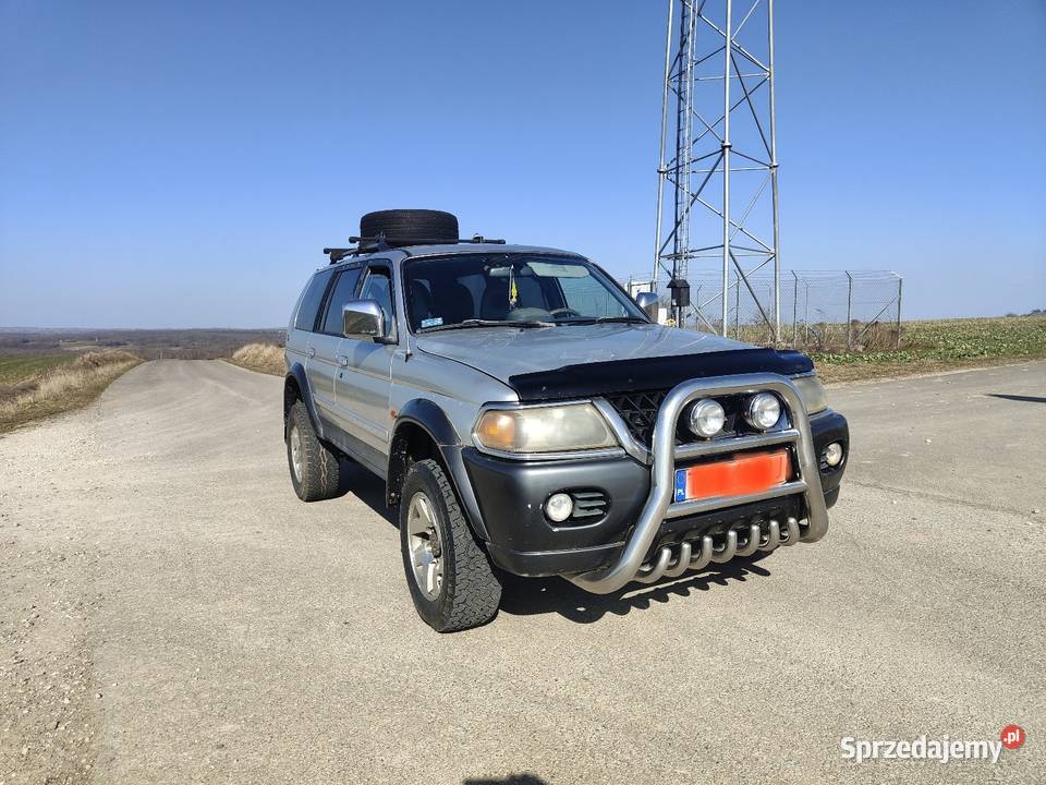 Mitsubishi Pajero Sport 4x4 30 V6 LPG 2001r świętokrzyskie Bogoria