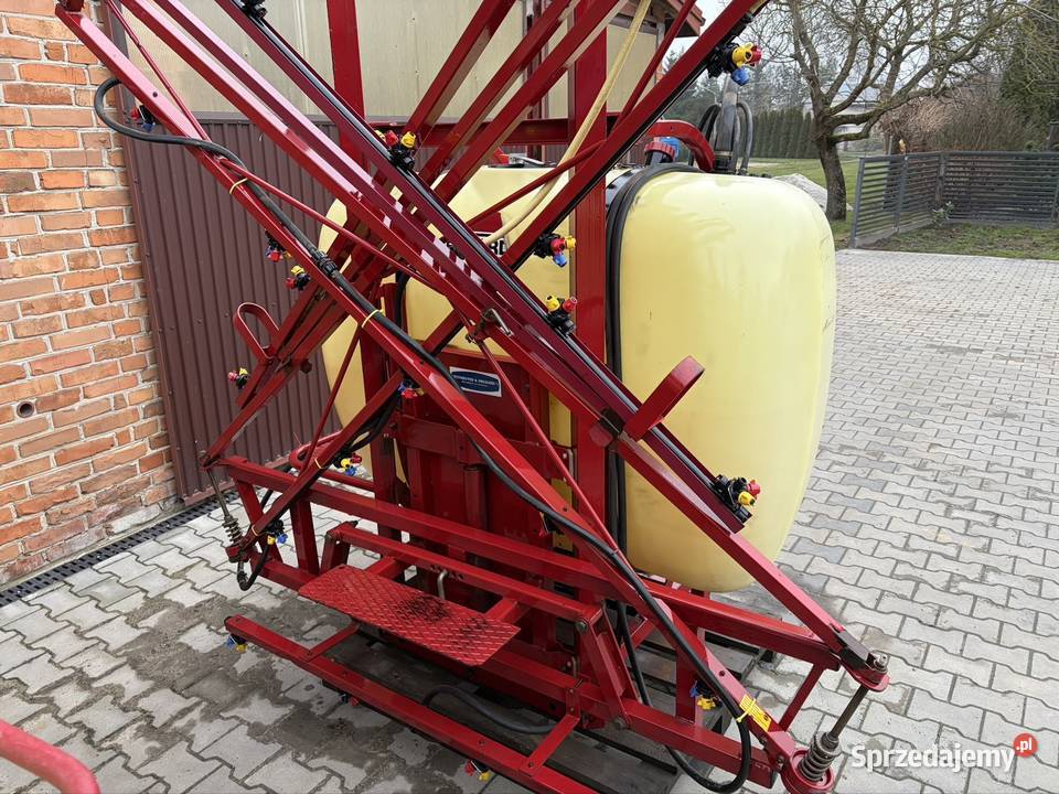 Opryskiwacz Hardi 850 l 12 m Dawidy sprzedam