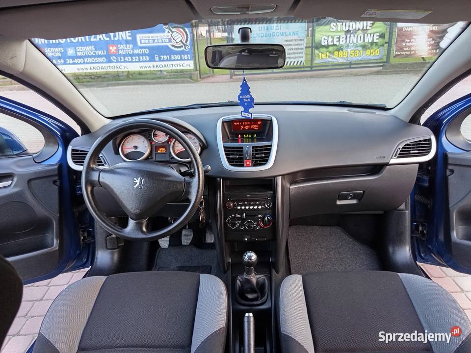 Peugeot 207 14 Benzyna 2008 Stan Idealny centralny zamek Targowiska