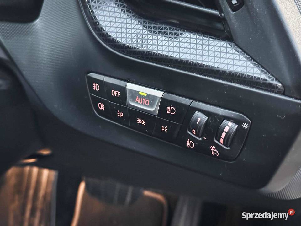 BMW Seria1 2022 bezwypadkowy ogranicznik prędkości Katowice