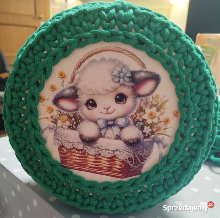 Koszyczekszkatułka handmade Puck