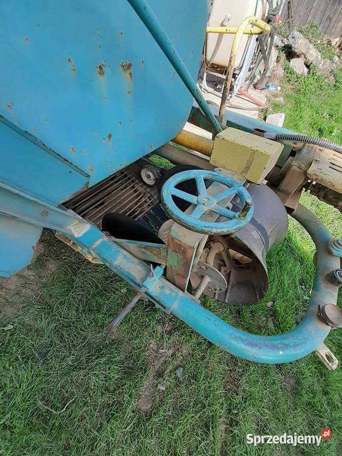 Sprzedam kombajn wisent Dodów