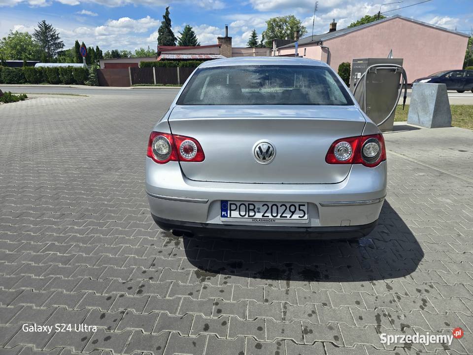 Passat B6 benzynka czytaj opis reflektory ksenonowe Paterek sprzedam