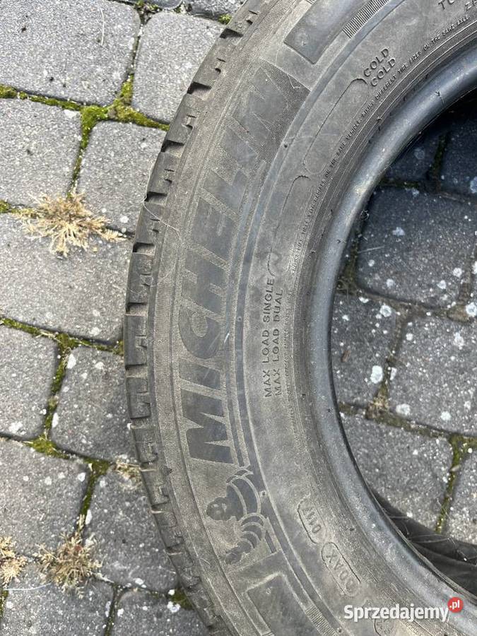 Opona Michelin Agilis 22565R16C Strzelin