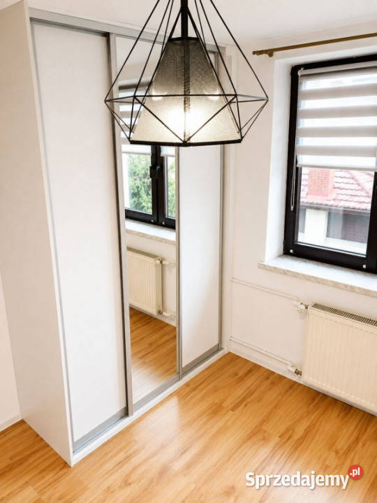 BEZCZYNSZOWE MIESZKANIE 41 M2 SPRZEDAM Rok budowy 2000 Nowy Sącz