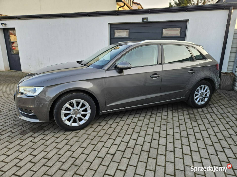 Audi A3 Sportback 14 TFSi 125 xenon BEZWYPADEK 5 Zarejestrowany w Polsce Gdynia sprzedam