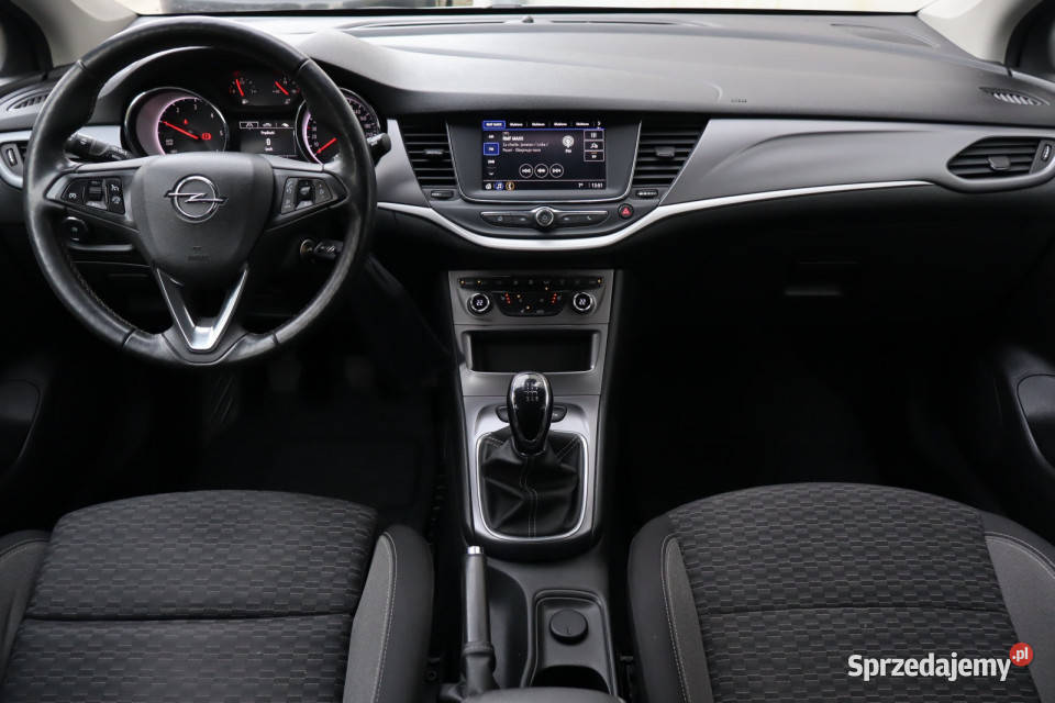 Opel Astra 15 CDTI klimatyzacja Zabrze
