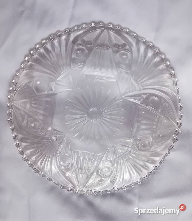 Duża patera z bezbarwnego szkła prasowanego Porcelana i szkło