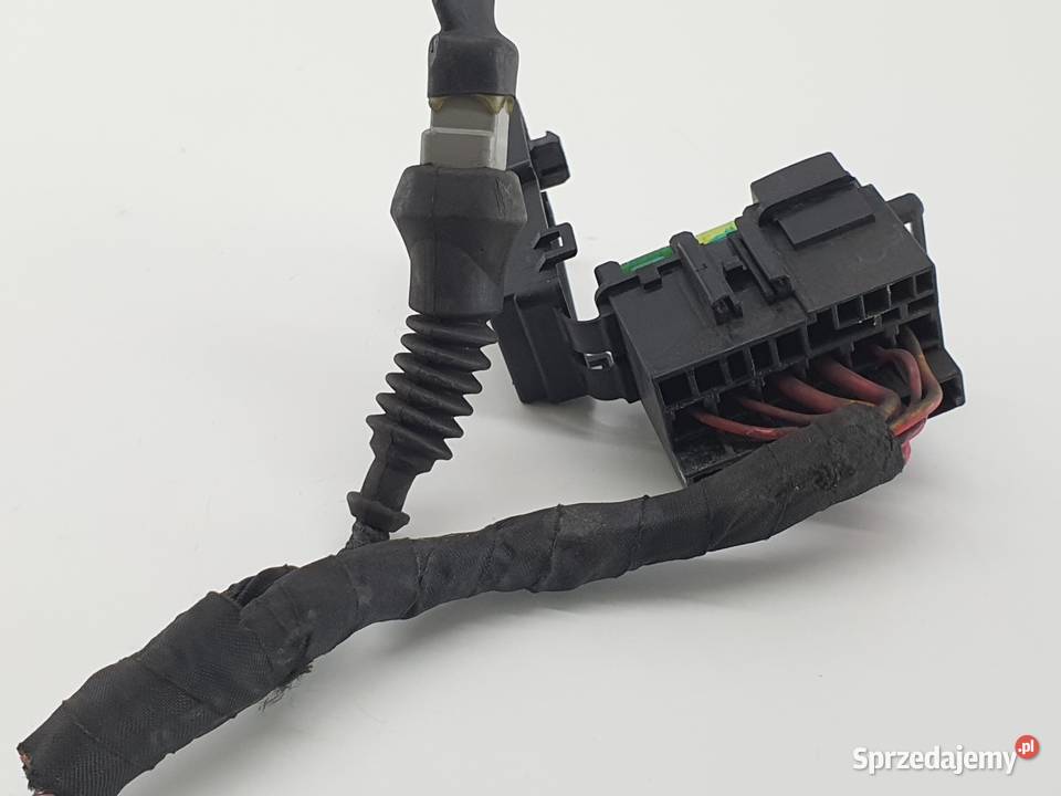 SKRZYNKA PUSZKA BEZPIECZNIKOW WTYCZKA DUCATI łódzkie Janowice