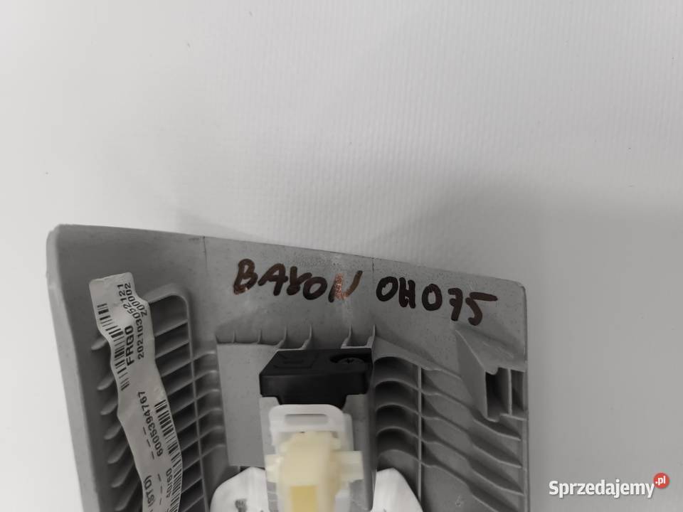 OSŁONA SŁUPKA A PRAWY PRZÓD HYUNDAI BAYON