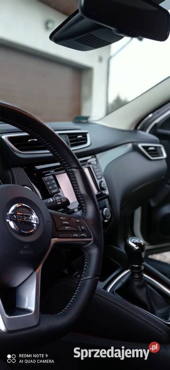 Nissan Qashqai 12 DIGT 2018 bogate wyposażenie nieuszkodzony