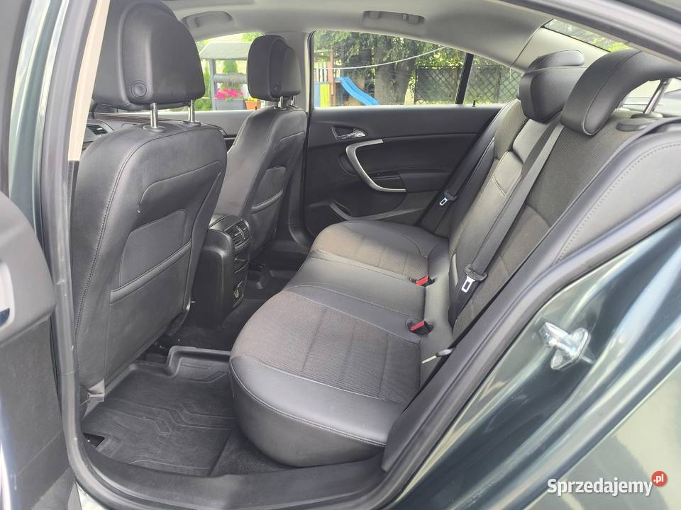 Opel Insignia 18 Benzyna 140 Zarejestrowana aluminiowe felgi Pacanów
