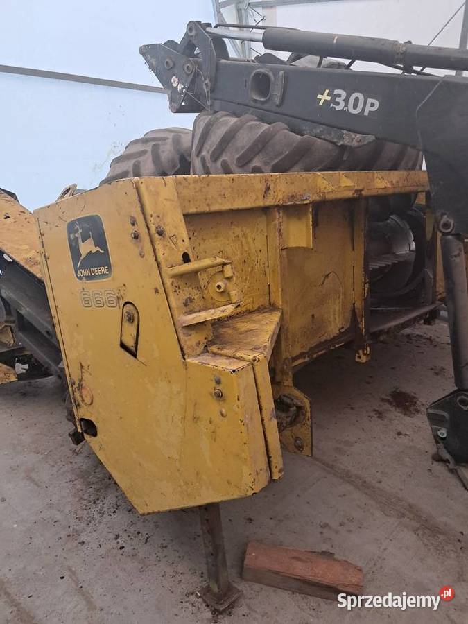 Przystawka do kukurydzy John Deere 666 Do sieczkarni kujawsko-pomorskie sprzedam