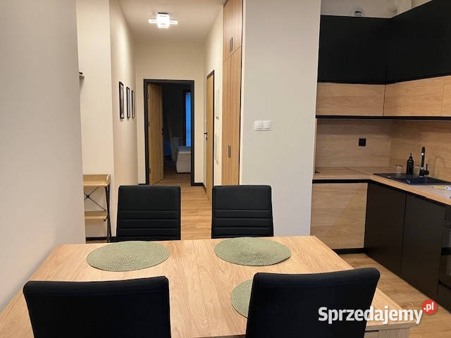 BEZPOŚREDNIO z garażem 2pok o pow 4639 m2 Ków Rok budowy 2022 Kraków