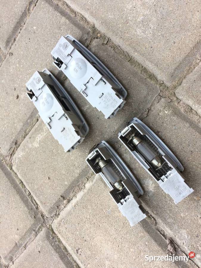 LampkiOświetlenie wnętrza Seat Leon 1Toledo 2 lubelskie